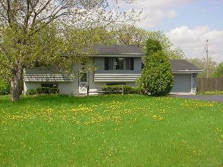 W33052 Horseshoe Dr. #S76, Mukwonago, WI 53149