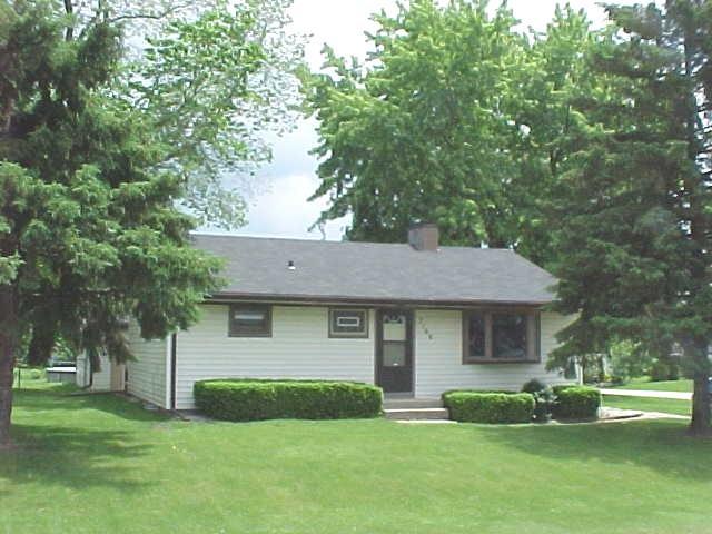 7166 S 37th Pl, Franklin, WI 53132