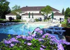 859 W Puetz Rd., Oak Creek, WI 53154