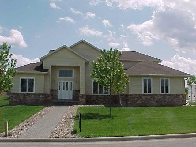 436 R Stephan Pl., Onalaska, WI 54650