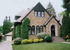 2563 N 64th St., Wauwatosa, WI 53213