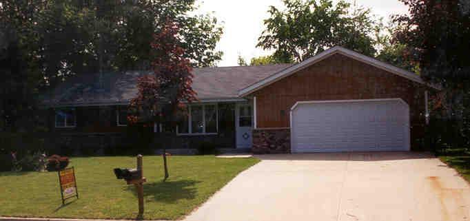 151 Fox Glen Rd., Fredonia, WI 53021