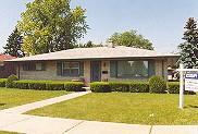 900 Echo Ln., Racine, WI 53406