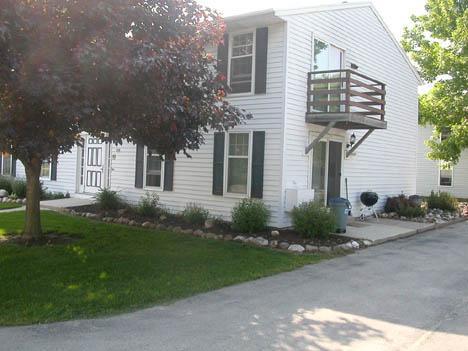 966 Broadway #B, Sheboygan Falls, WI 53085