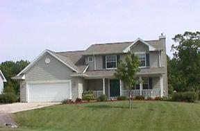 2918 Rebecca Dr., Caledonia, WI 53402