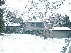 7821 Edgehill Dr., Greendale, WI 53129