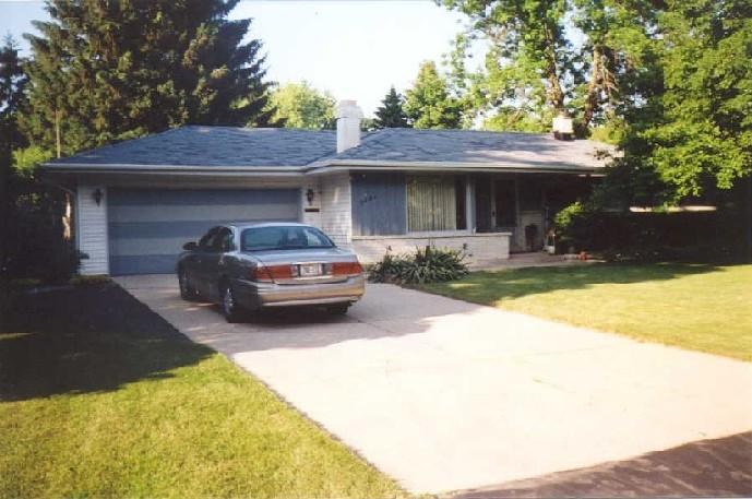 6282 W Ester Pl., Brown Deer, WI 53223