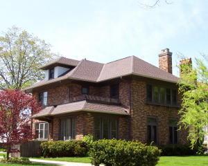 3487 N Summit Ave, Milwaukee, WI 53211