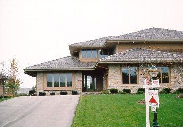 1119 E Sweetbriar Ln., Hartland, WI 53029