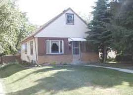 9003 W Schlinger, West Allis, WI 53214