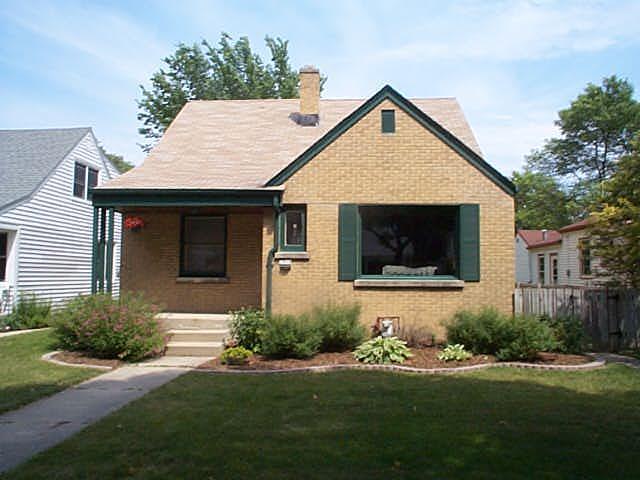 2808 N 82nd St., Milwaukee, WI 53222