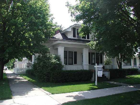 2225 La Salle St., Racine, WI 53402
