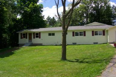 [Address Hidden by Seller], Greenfield, WI 54601