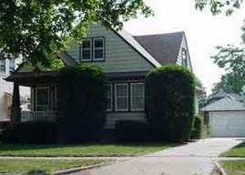 5830 N 38th St, Milwaukee, WI 53209