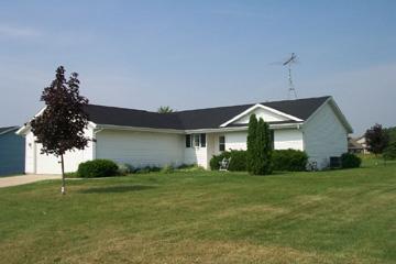 2807 S Franklin St., Elkhorn, WI 53121