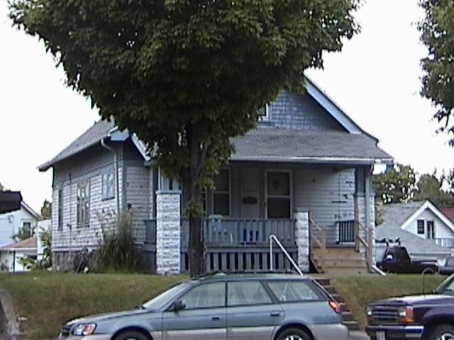 4541 N Oakland Ave., Shorewood, WI 53211