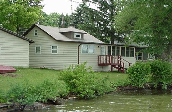 W3980 South Shore Dr., Geneva, WI 53147