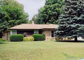 5478 W Glenbrook, Brown Deer, WI 53223