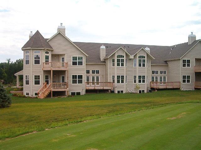 1010 Terrace Ct. #43M03, Geneva, WI 53147