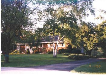 2060 Elm Tree Rd., Elm Grove, WI 53122