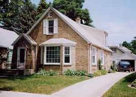 2618 N 71st St., Wauwatosa, WI 53213