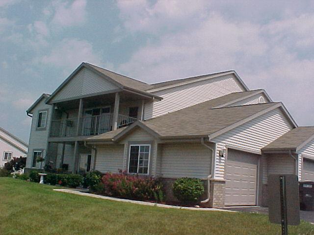 883 E Loos #Unit #2, Hartford, WI 53027