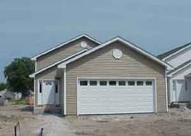 2037 Grove Ave., Racine, WI 53405