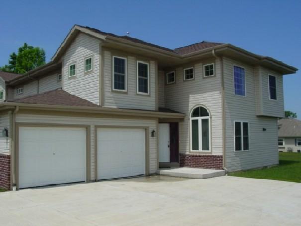 [Address Hidden by Seller], Oak Creek, WI 53154