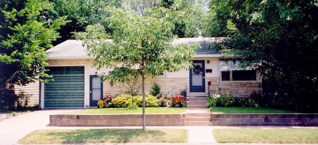 328 Liberty St., La Crosse, WI 54603