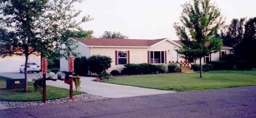 W8273 Woodview Dr., Onalaska, WI 54650