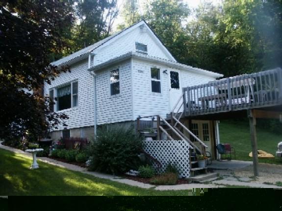 1483 N Fitch Ln., Bloomfield, WI 53157
