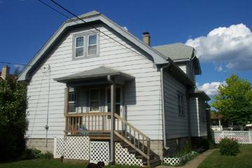 2213 S 57th St., West Allis, WI 53219