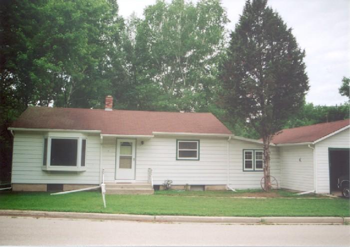 1735 Covered Bridge Rd., Cedarburg, WI 53012