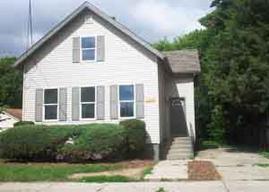 1244 Geneva St., Racine, WI 53404