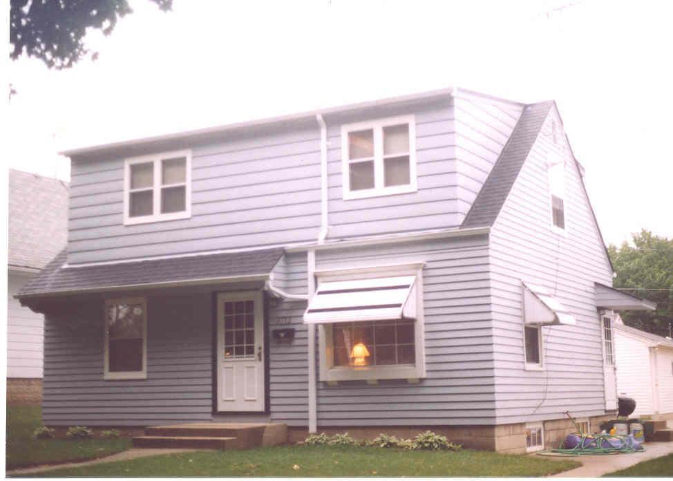 3712 S 15th Pl., Milwaukee, WI 53221