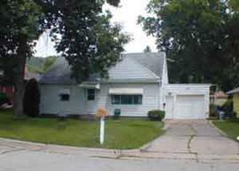 1309 S 29th St., La Crosse, WI 54601