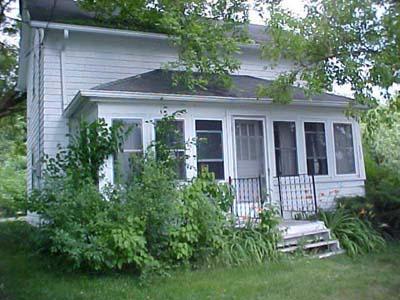 530 N Riverside Dr., Saukville, WI 53080