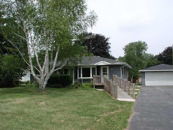 8730 Clover Leaf Dr., Mount Pleasant, WI 53406