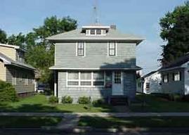 2519 Wood St, La Crosse, WI 54603