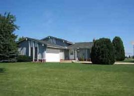 8810 Rodney Ln., Caledonia, WI 53406