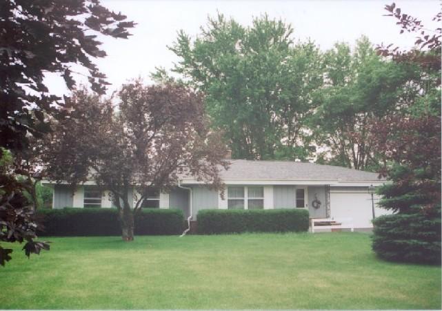 7805 Hill N' Dale Ct., Cedarburg, WI 53012