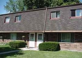 1108 Fleetfoot Dr. #F, Waukesha, WI 53186