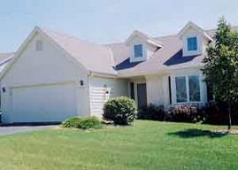 21440 Hallendale Ct. #V26, Brookfield, WI 53045