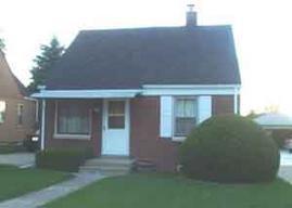 2113 S 98th St., West Allis, WI 53227