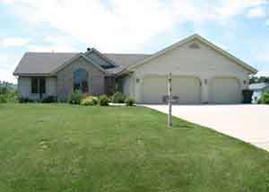 S47W25765 Wood Lilly Ln., Waukesha, WI 53189