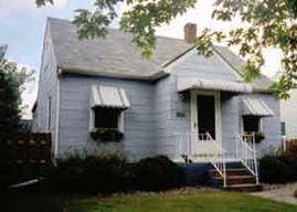 2011 Green Bay St., La Crosse, WI 54601