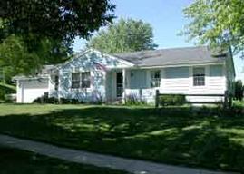 507 High St., Pewaukee, WI 53072