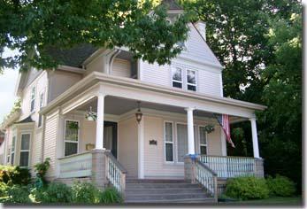 2242 N Wauwatosa Ave., Wauwatosa, WI 53213