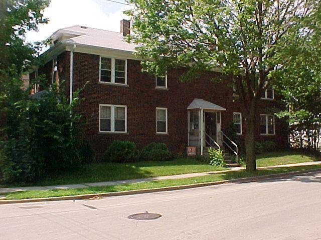 2803 S Greeley St, Milwaukee, WI 53207