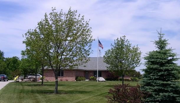 8465 Golden Lake Ct., Franklin, WI 53132